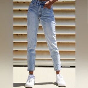 JOHN GALT Jeans Size M 100% Cotton Button Fly Light Wash Ankle